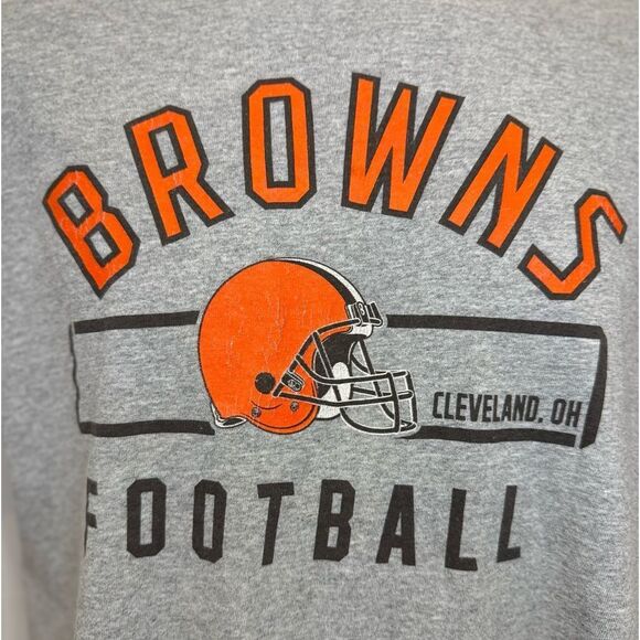 NFL Team Apparel Cleveland Browns Football Tee - Picture 2 of 6
